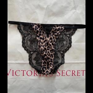 NWT Victoria's Secret Panty Size Medium